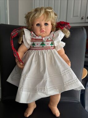 Vintage "Joy" Vinyl Doll by Pauline Bjonness-Jacobsen (Dolls by Pauline)